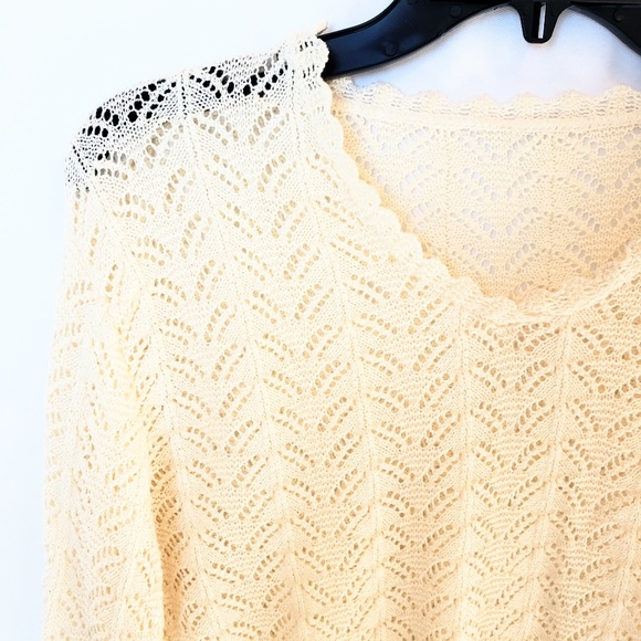 KENETH TOO Cream Long Sleeve Knot Sweater - Picture 2 of 4